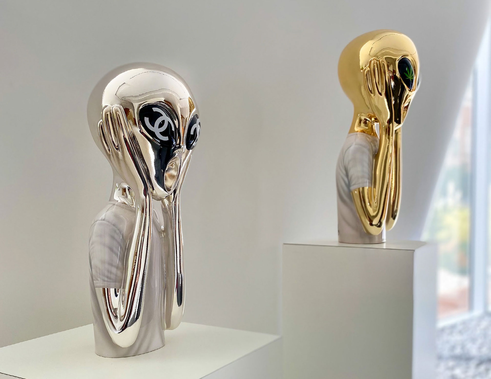 Sculptures | Screaming Aliens